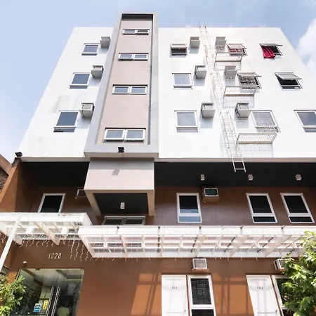 Oyo 152 Sangco Condotel-2